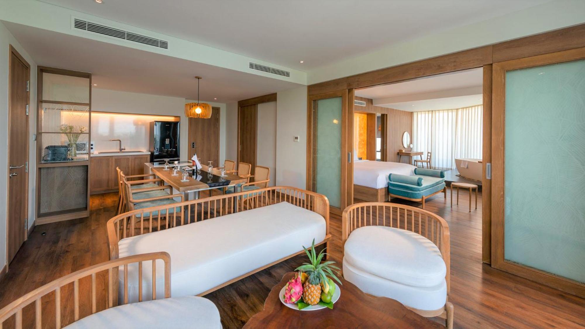 Executive Suite Daily Afternoon tea at VIP Lounge
